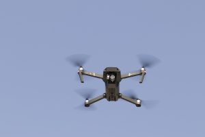 The-drones-4099837_1920